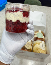 Load image into Gallery viewer, Cake In A Jar