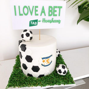 Custom Cakes: Football Themed