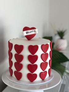 Love themed: Love emoji Cake