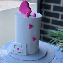 Load image into Gallery viewer, Valentine Themed Cakes - Love topper