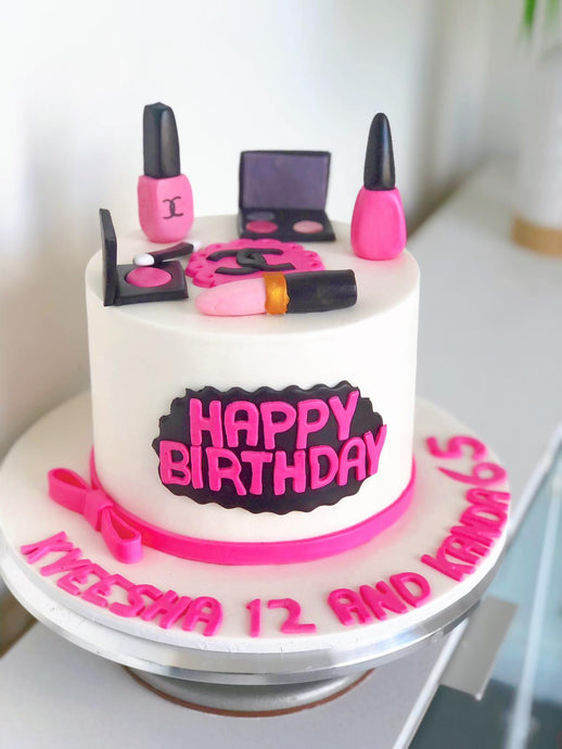 Make up Kit Cake